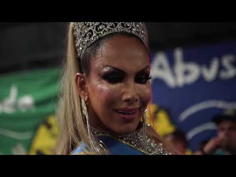 Camila Prins Rainha Trans Bateria nobres guerreiros Real Mocidade Santista 2022