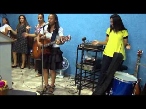 Quadrangular Vera Cruz...B.H..M.G..14 Julho 2012 Encontro de Rebeca - Louvor Fernanda Pedra Branca.