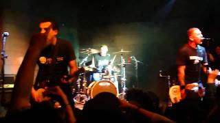 C.J. RAMONE - Sitting In My Room - São Paulo - Brasil (24.07.10)