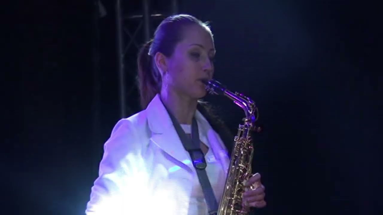 Promotional video thumbnail 3 for Professional Saxophone Player, Anna P