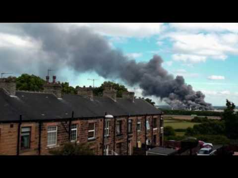 Huge fires breaks out at Morrison depot as massive clouds of smoke's seen over the city !