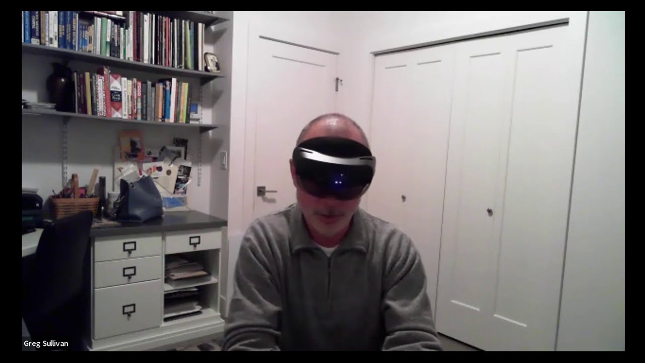 Microsoft Director Greg Sullivan Performs HoloLens 2 Eye Tracking Demo