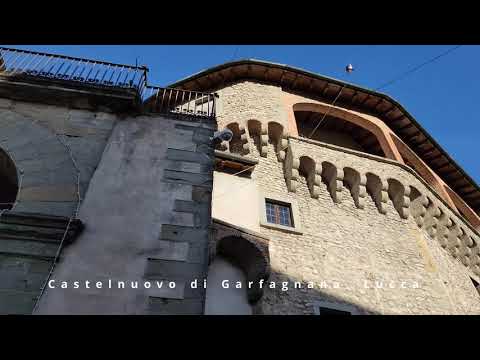 Castelnuovo di Garfagnana, Lucca, Itália - passeio a pé
