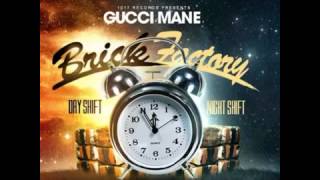Gucci Mane Ft  Young Scooter & Young Fresh   (Dont Wanna Be Right Brick Factory  )Vol  2 Mixtape