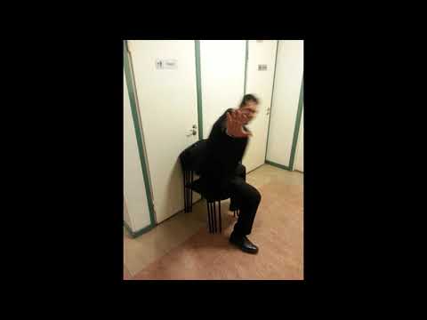 Fast på bussdepåns toalett (hyss)