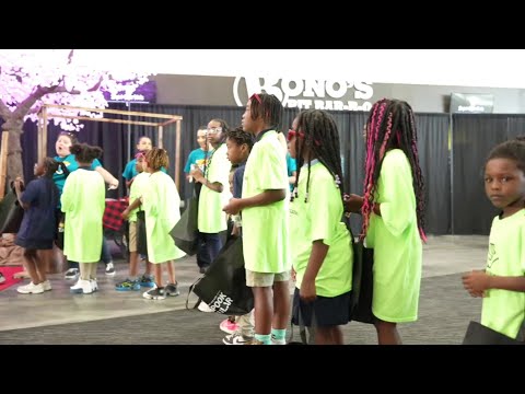 600+ Jacksonville kids get free eye exams and meet the Jaguars at EverBank Stadium