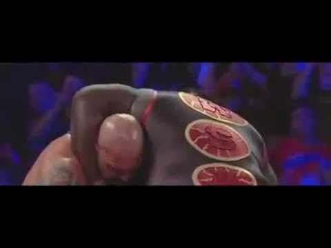 Mark Henry aplica Suplex al Big Show (vengeance 2011)
