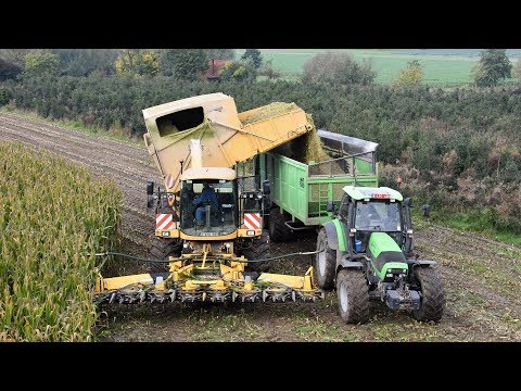New Holland FX58 bunkerhakselaar - Loonw.  Spruytte - mais hakselen