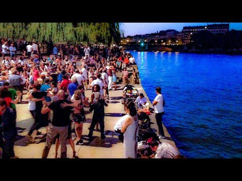download lagu mp3 mp4 Salsa Paris, download lagu Salsa Paris gratis, unduh video klip Salsa Paris