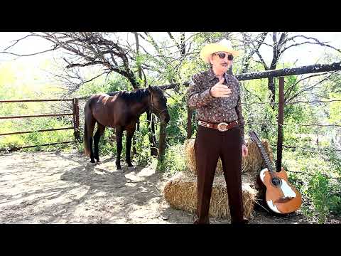 DISCOS DEL BRAVO and PONCHO VILLAGOMEZ y Sus Coyotes Del Rio Bravo