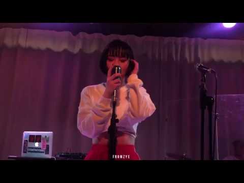 170611 BLU APOLLO :: SOMA - Natural Collie