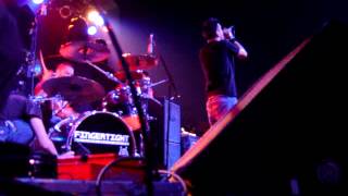 fingertightlive5
