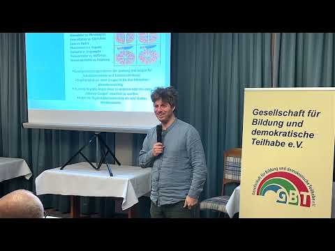 "Spaltung der Gesellschaft überwinden-aber wie? (Vortrag von Bastian Barucker)