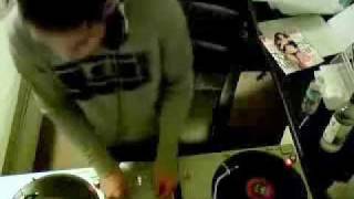 RockLee&#39;s Diplo vs. MSTRKRFT Mash-up - &quot;Wassup&#39;s Good for Business&quot;