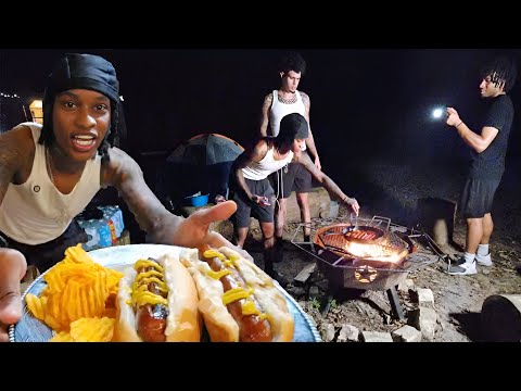 Lil Perfect Cooks At a CREEPY Cabin Late Night In The Woods..