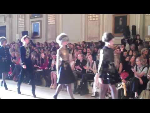 Temperley London Autumn Winter 2012 Catwalk Show | Grazia UK