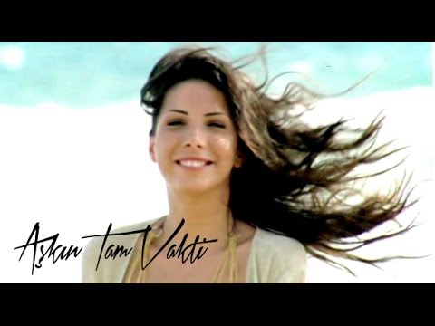 Tuğba Özerk - Aşkın Tam Vakti