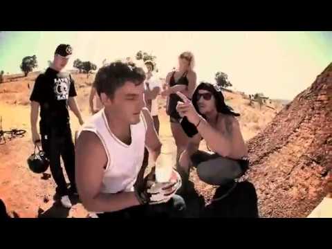 Dane Searls jumps The world's biggest BMX dirt jumps Giants Of Dirt