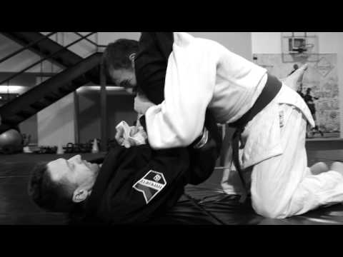 ΝΗΡΑΣ ΑΠΟΣΤΟΛΟΣ | UFC