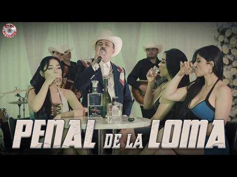 El As de la Sierra and Titan Records