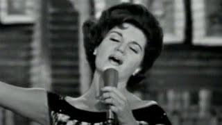 Download lagu CONNIE FRANCIS — PRETTY LITTLE BABY (LIVE) mp3 Download lagu CONNIE FRANCIS — PRETTY LITTLE BABY (LIVE) mp3