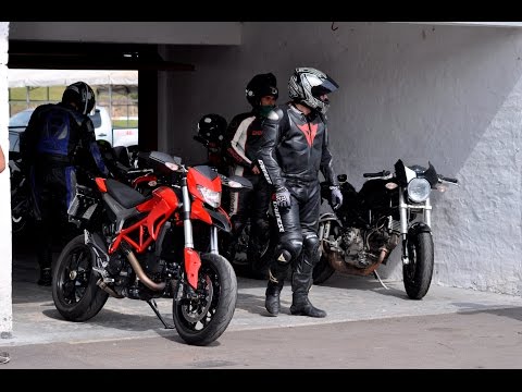 Track Day Guapore 15/08/2015 - Ducati Hypermotard 821 Hornet MT-07 S4R Monster