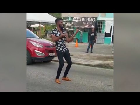 Feel Good Moment - Violinist André Donawa