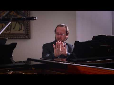 Debussy: Etude 10 "pour les sonorités opposées". Roberto Prosseda's master class with Axel Trolese