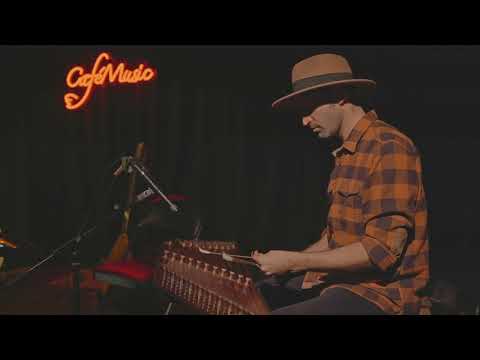 Sina Bathaie's "Santur" Improvisation - Live at CafeMusic Concerts