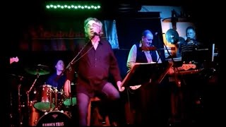 Don't let The Sun Go Down On Me - "Famous Trax" (Berlin)