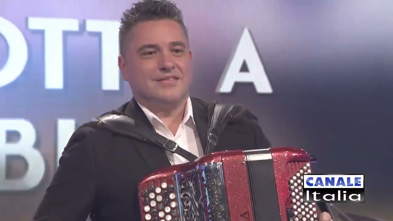 Davide Salvi - NOTTE A IBIZA (paso doble) Canale Italia SPECIALE FARFALLINA Cantando Ballando