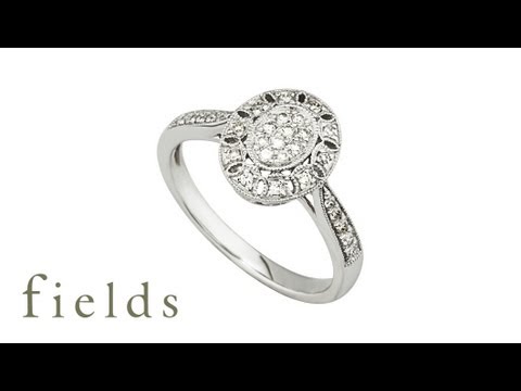 9ct White Gold Antique Style Cluster