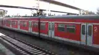 preview picture of video 'ICE 3 und S-Bahn bei Raunheim'