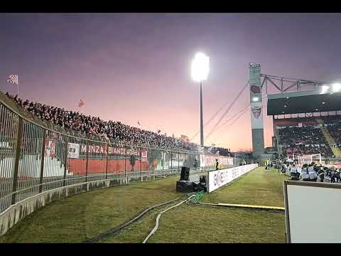 Chi Siamo Noi ⚪⚔️🔴