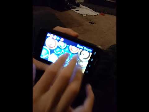 Quality drummer caillou