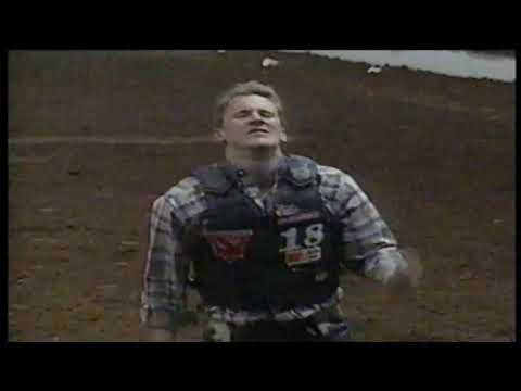 Donald Owens vs Zandy - 98 PBR Guthrie (86 pts)