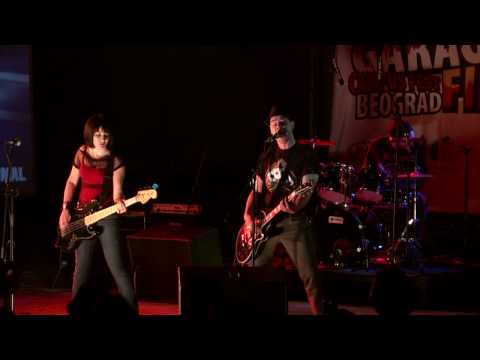 Concrete Worms - You Can Go Now [Live @ Garage Fire! Campus Fest 2009]