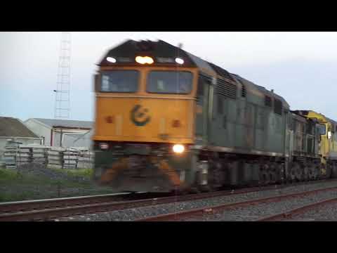 8044 + 872 + 8030 + GML10 light engine through Brooklyn 13/9/19