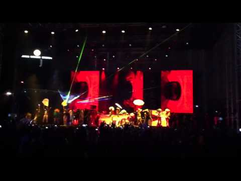 Axwell-The Island (Steve Angello, AN21 & Max Vangeli Remix) Live @ MEF