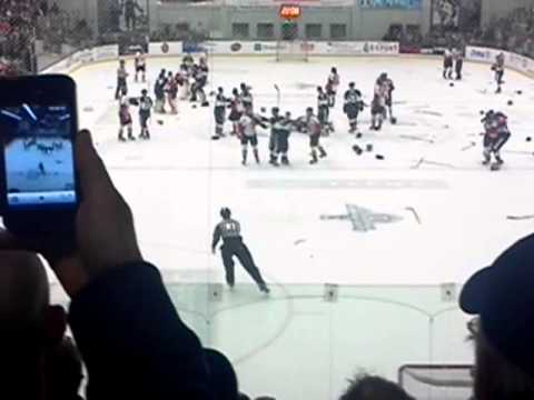 Bagare general Drakar vs Armada