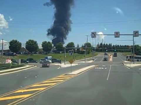 Hecktown Engine 5311 Responding with Fire 27  7 15 2011.wmv