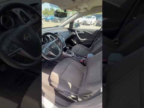 фото opel astra j рестайлинг 0