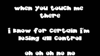 Victoria Justice ft. Victorious - Bad boys (Lyrics Video)