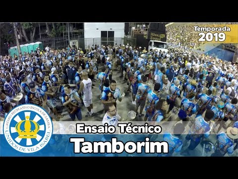 Vila Isabel 2019 - Bateria no ensaio técnico (Tamborim) - Apoteose ao vivo