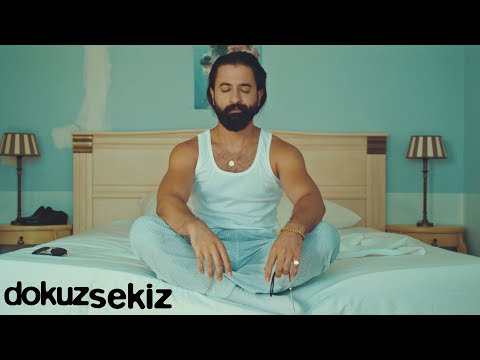 Ben ne biçim serseriyim - Koray Avcı