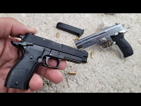 Miniature P226 X-Five in 1:2 scale