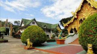 preview picture of video 'Watkeereechai Temple, Chiangrai, Thailand.'