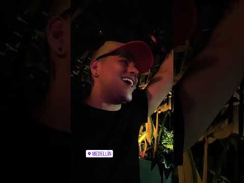 Saludcita parceros 🥃🤘😎 #Medellincolombia #Grupofirme