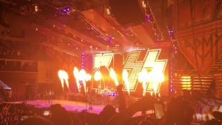 You want the best. You got the best. The hottest band in the World. - Kiss - 23 July 2016 Live