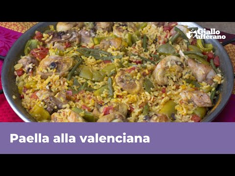 Il pigmentary nota su un mascheramento di faccia La pelle di decolorazione di mezzi naturale
